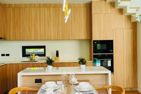 Villa in Phuket, Thailand 3 bedrooms № 164342 - photo 8