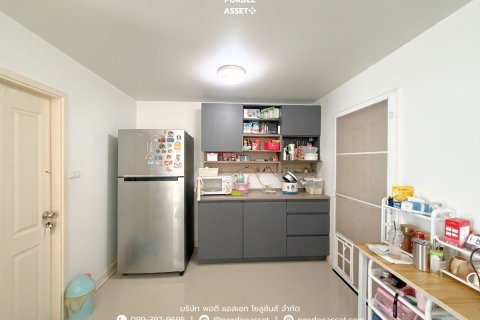 Maison à Nonthaburi, Thaïlande 3 chambres № 164341 - photo 12