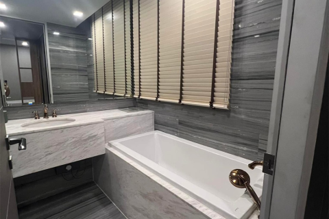 Condo in Bangkok, Thailand, 2 bedrooms № 186247