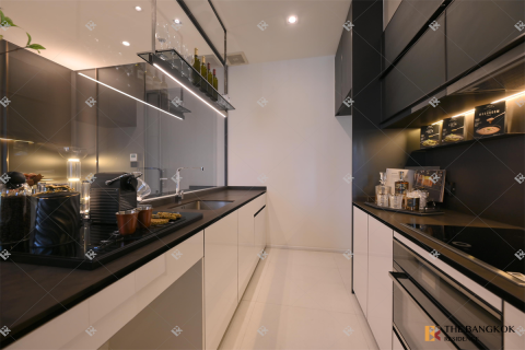 Condo in Bangkok, Thailand, 2 bedrooms № 186245