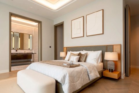 Condo à Pathum Wan, Bangkok, Thaïlande, 3 chambres № 167508 - photo 9