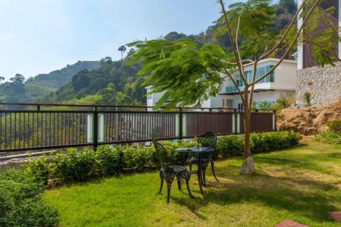 Condo à Kathu, Thaïlande, 2 chambres  № 167509 - photo 2