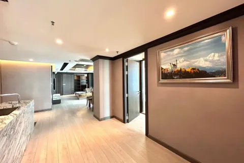 Condo in Watthana, Bangkok, Thailand, 3 bedrooms  № 167511 - photo 4