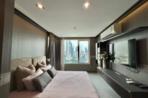 Condo in Watthana, Bangkok, Thailand, 3 bedrooms  № 167511 - photo 9