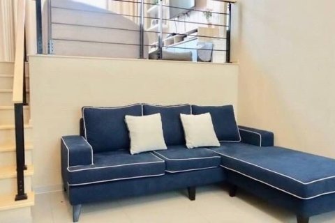 Townhouse in Suan Luang, Bangkok, Thailand 3 bedrooms № 167513 - photo 2