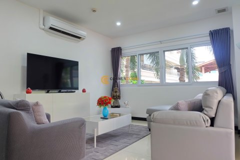 Studio in the Condo on Jomtien Beach, Pattaya, Thailand  № 146529 - photo 2