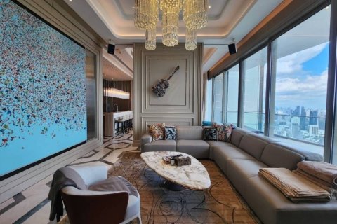 Пентхаус в Кхлонг Сане, Бангкок, Таиланд с 3 спальнями  № 133783 - фото 8