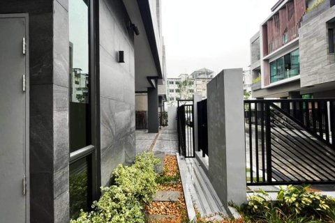 Villa à Bangkok, Thaïlande 4 chambres № 133784 - photo 24