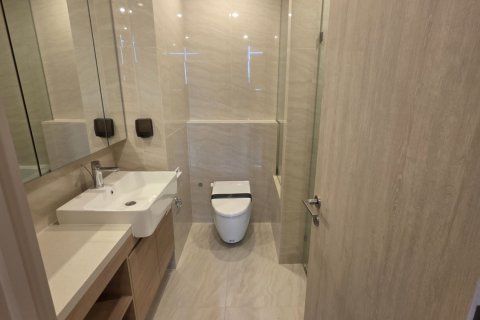 Condo à Watthana, Bangkok, Thaïlande, 2 chambres  № 136077 - photo 9