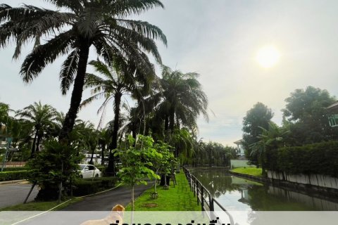 House in Pak Kret, Thailand 4 bedrooms № 136075 - photo 4