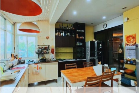 House in Pak Kret, Thailand 4 bedrooms № 136075 - photo 24