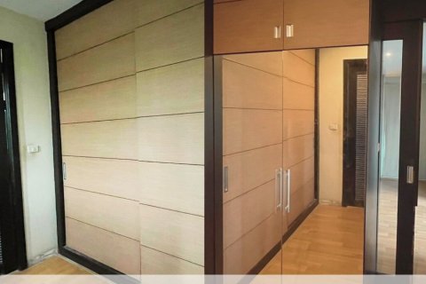 House in Pak Kret, Thailand 4 bedrooms № 136075 - photo 17