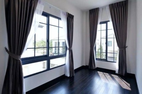 Maison à Taling Chan, Bangkok, Thaïlande 4 chambres № 148046 - photo 14