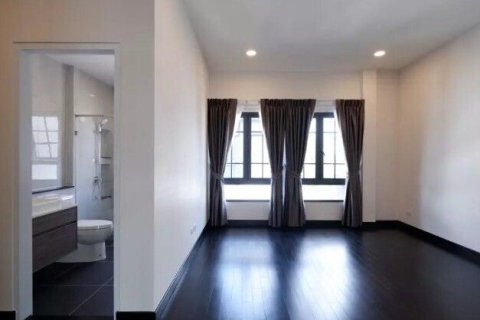 Maison à Taling Chan, Bangkok, Thaïlande 4 chambres № 148046 - photo 7