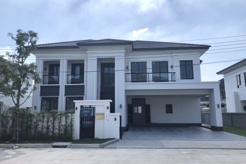 Maison à Taling Chan, Bangkok, Thaïlande 4 chambres № 148046 - photo 1