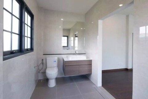 Maison à Taling Chan, Bangkok, Thaïlande 4 chambres № 148046 - photo 27