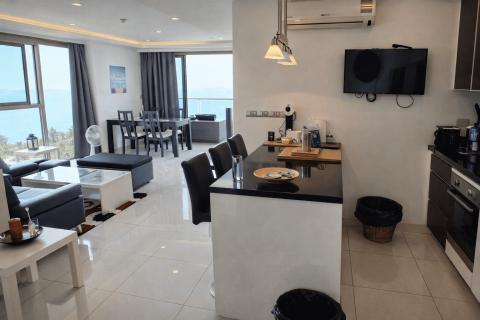 Кондоминиум с 2 спальнями в Чонбури, Таиланд № 163921 - фото 15