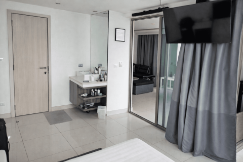 Кондоминиум с 2 спальнями в Чонбури, Таиланд № 163921 - фото 11