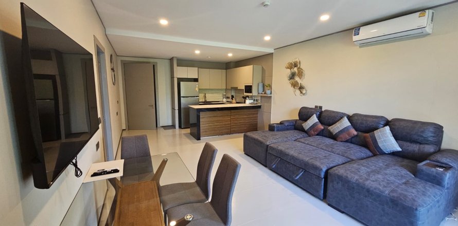Apartment in Pattaya, Thailand 3 rooms № 163925