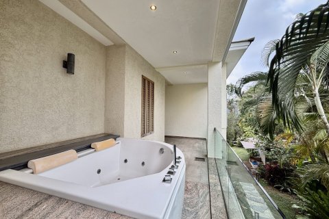 Дом в Паттайе, Таиланд с 7 спальнями  № 163919 - фото 30