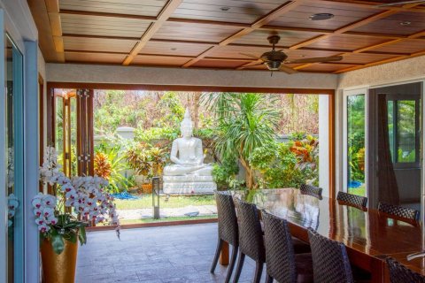 House in Pattaya, Thailand 7 bedrooms № 163919 - photo 23
