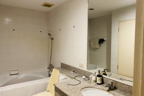 Кондоминиум с 2 спальнями в Бангкоке, Таиланд № 150426 - фото 10