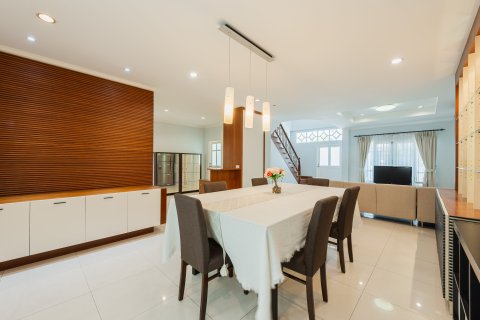 Maison à Bang Phli Yai, Thaïlande 4 chambres № 170508 - photo 5
