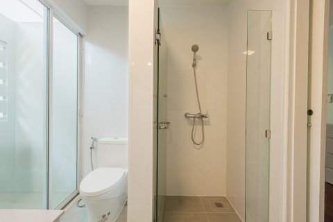 Maison à Bang Phli Yai, Thaïlande 4 chambres № 170508 - photo 13