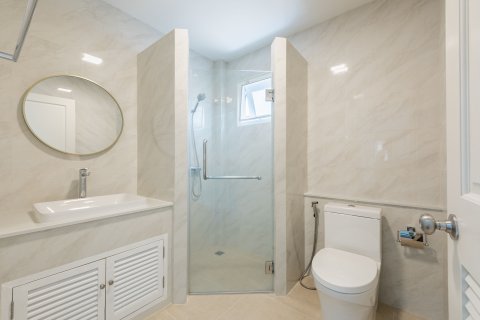 Maison à Bang Phli Yai, Thaïlande 4 chambres № 170508 - photo 8