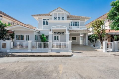 Maison à Bang Phli Yai, Thaïlande 4 chambres № 170508