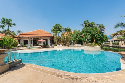 Maison à Bang Phli Yai, Thaïlande 4 chambres № 170508 - photo 20