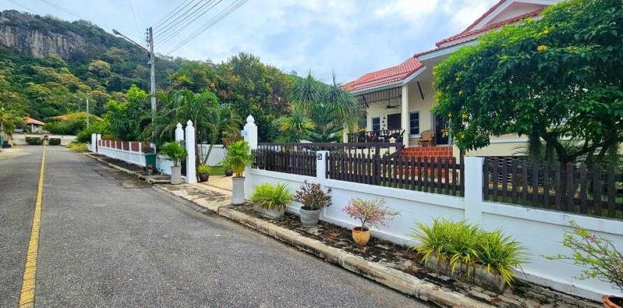 House in Hua Hin, Thailand 2 bedrooms № 170507