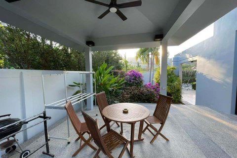 Villa in Phuket, Thailand 3 bedrooms № 170502 - photo 22