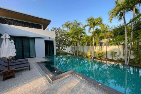 Villa in Phuket, Thailand 3 bedrooms № 170502