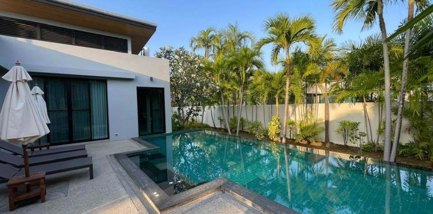 Villa in Phuket, Thailand 3 bedrooms № 170502