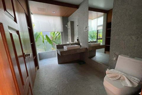 Villa in Phuket, Thailand 3 bedrooms № 170502 - photo 10