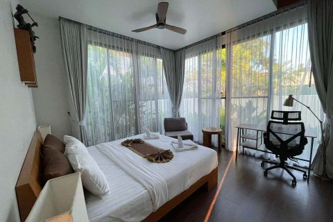 Villa in Phuket, Thailand 3 bedrooms № 170502 - photo 2