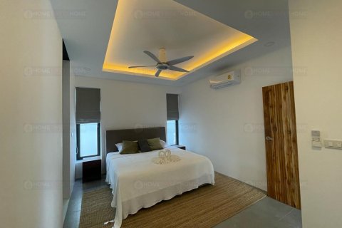 Villa in Ko Samui, Thailand 3 bedrooms № 180007 - photo 14