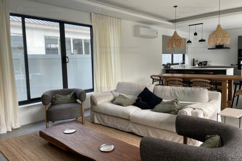 Villa in Ko Samui, Thailand 3 bedrooms № 180007 - photo 8