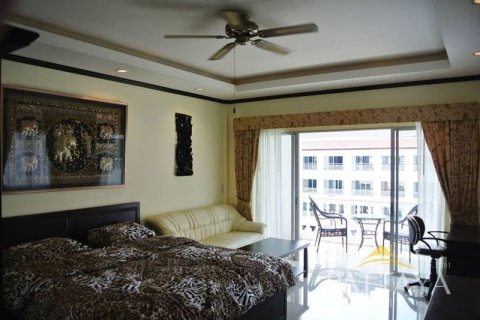 Condo sur Jomtien Beach, Pattaya, Thaïlande, 1 chambre № 204218 - photo 2