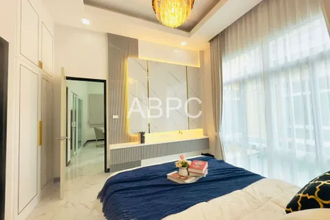 Casa de 3 dormitorios en Pattaya, Tailandia № 211636 - foto 8