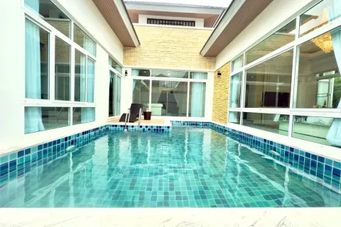 Casa de 3 dormitorios en Pattaya, Tailandia № 211636 - foto 19
