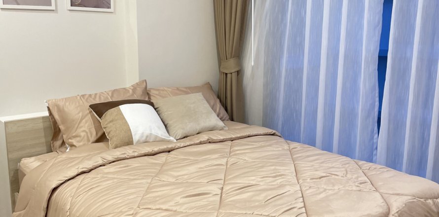 Studio in the Condo in Phuket, Thailand  № 146143