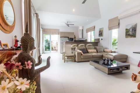 Villa in Hua Hin, Thailand 3 bedrooms № 168619 - photo 18