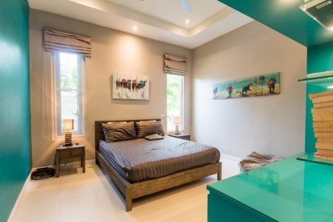 Villa in Hua Hin, Thailand 3 bedrooms № 168619 - photo 11