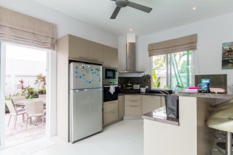 Villa in Hua Hin, Thailand 3 bedrooms № 168619 - photo 9