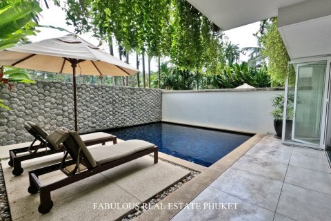 Condo on Surin Beach, Thailand, 2 bedrooms № 179780 - photo 14