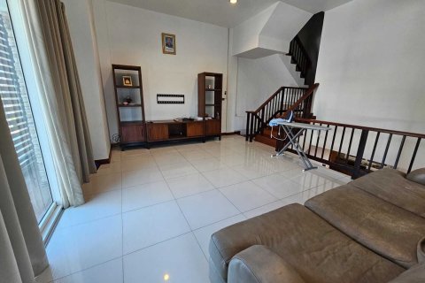 Townhouse à Prawet, Bangkok, Thaïlande 4 chambres № 170513 - photo 2