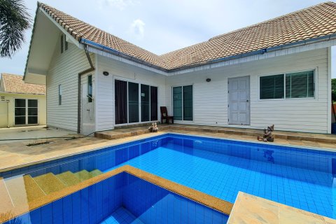 Villa in Hua Hin, Thailand 3 bedrooms № 170514 - photo 5