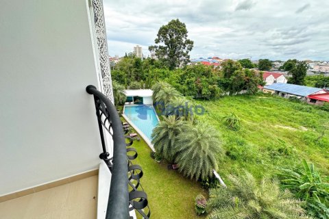 Condominio de 1 dormitorio en Pattaya, Tailandia № 209438 - foto 11